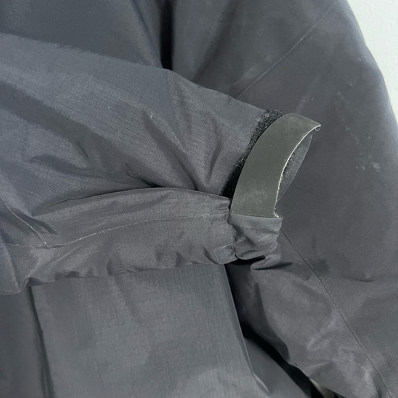 ARC'TERYX Jacket Men's
Large Black - Picture 10 of 11